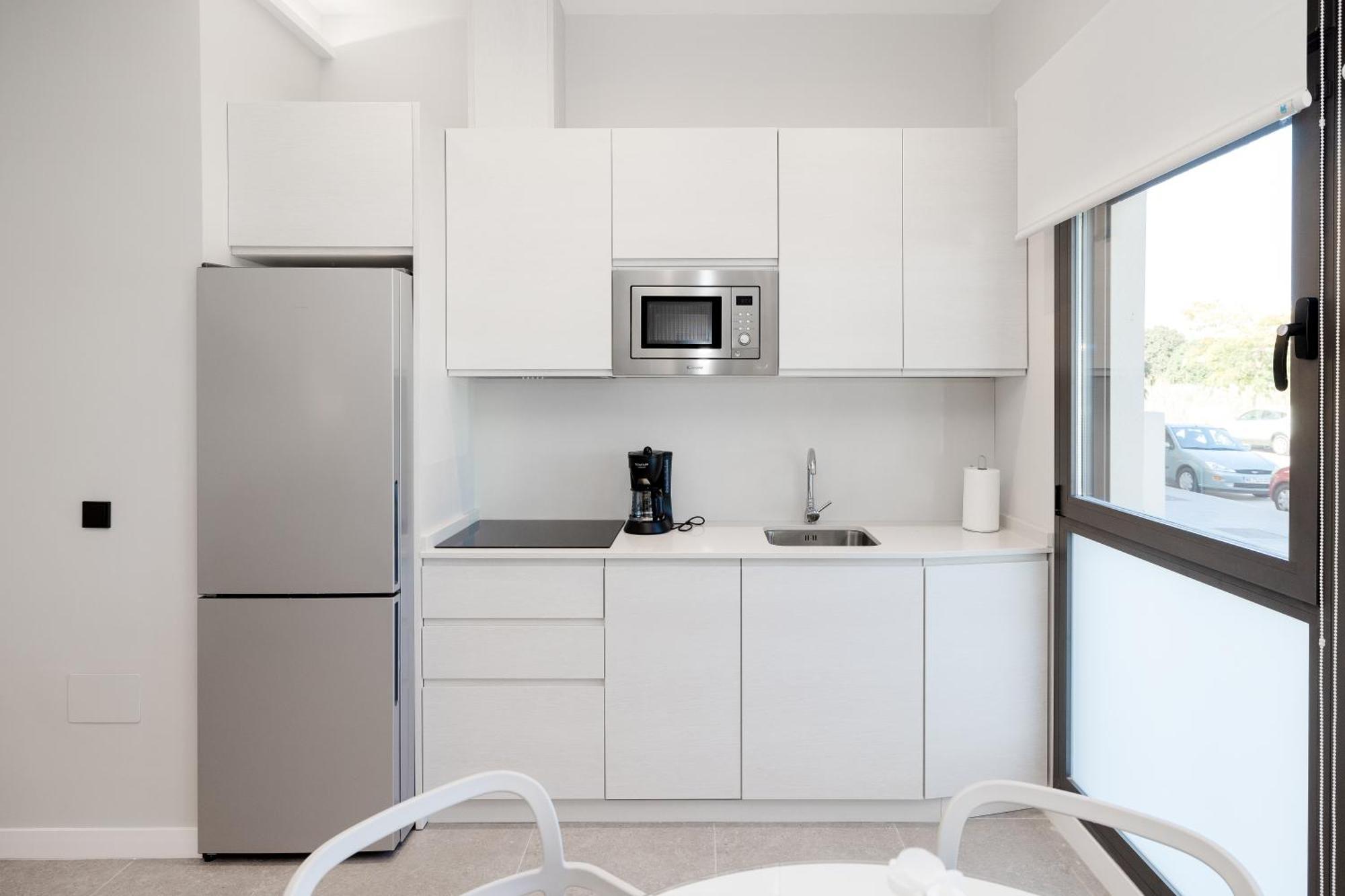 Apartamentos Turisticos Playa Marinsa Торре-дель-Мар Екстер'єр фото