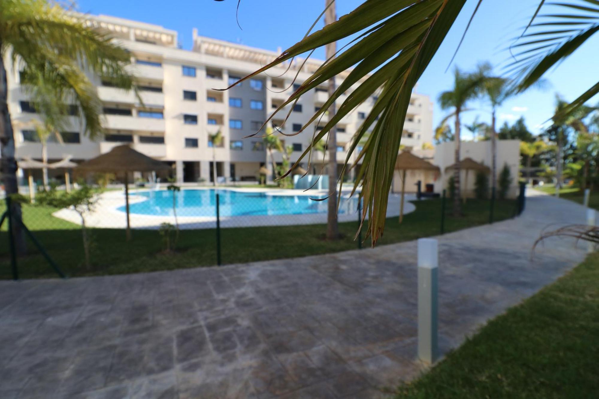 Apartamentos Turisticos Playa Marinsa Торре-дель-Мар Екстер'єр фото